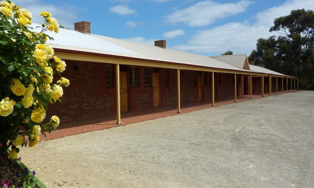 Coonawarra Place Motor Inn Eksteriør bilde